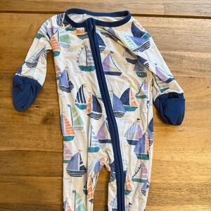 Little sleepies sailboat zippy